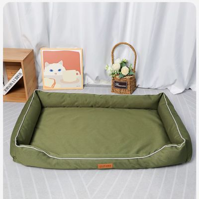 coussin-pour-chien-vert