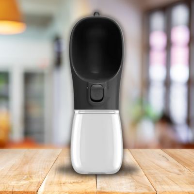 gourde-pour-chien-noire